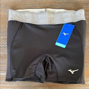 NWT Mizuno Women's Aero Vent Padded Sliding Shorts Size M Black Grey Softball